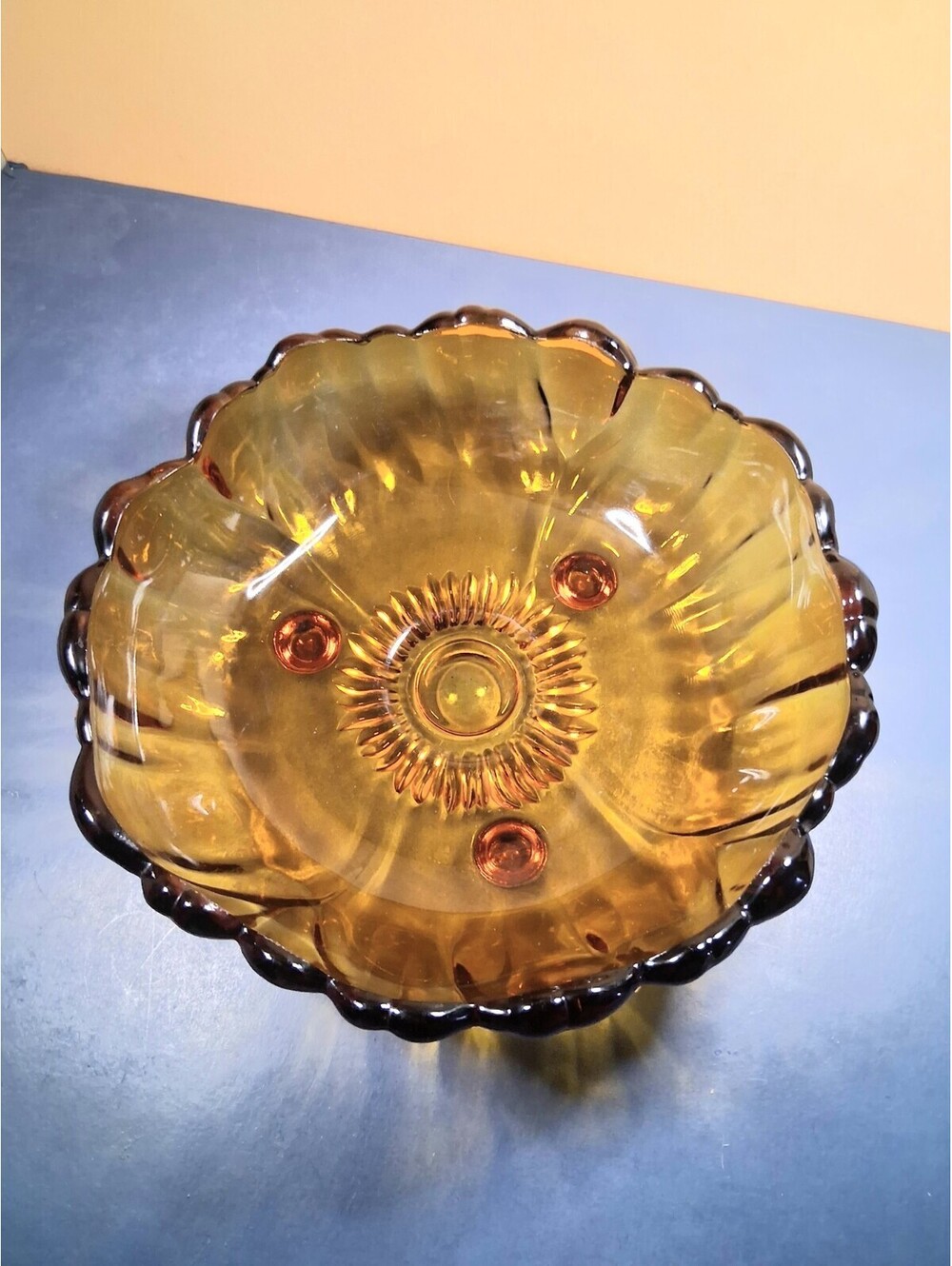 Vtg Indiana Glass 11" Petal Sunflower Amber 3 Footed Serving Bowl Scalloped Edge